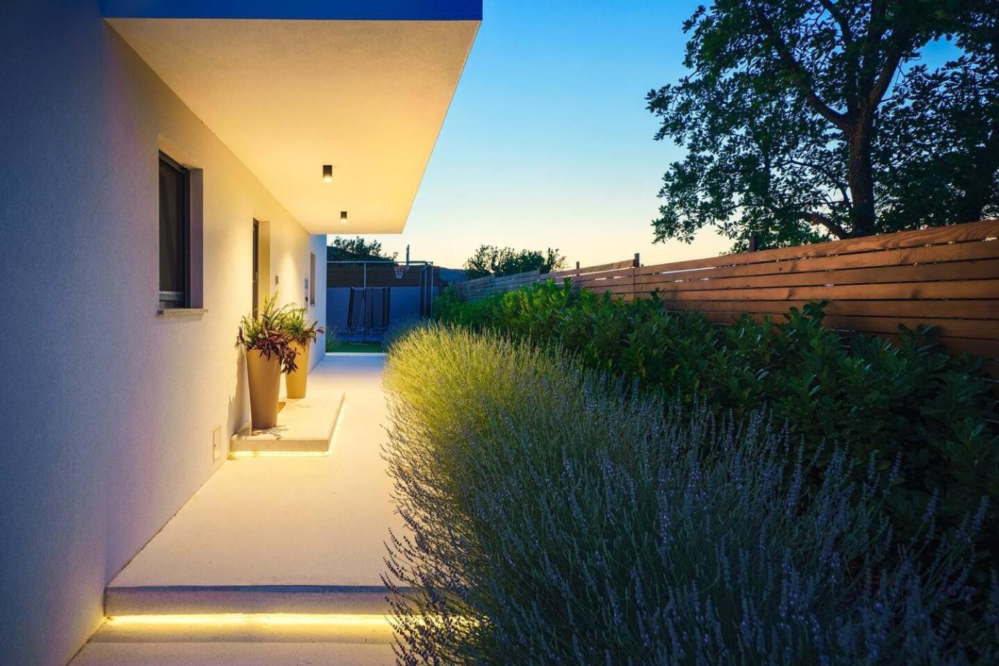 Villa O Водице Экстерьер фото